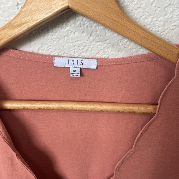 Iris Scalloped Blouse Peplum Top Pink size Medium - Picture 4 of 10